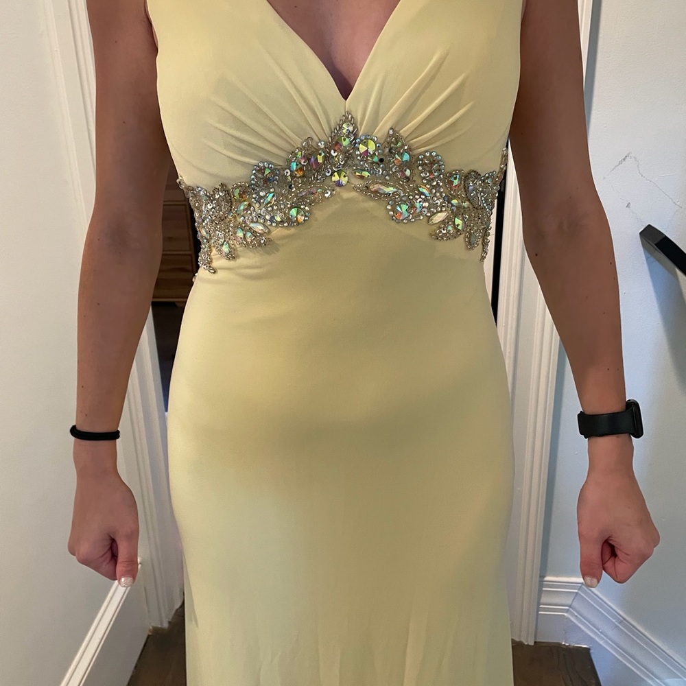 Yellow, size 4 prom/formal dress